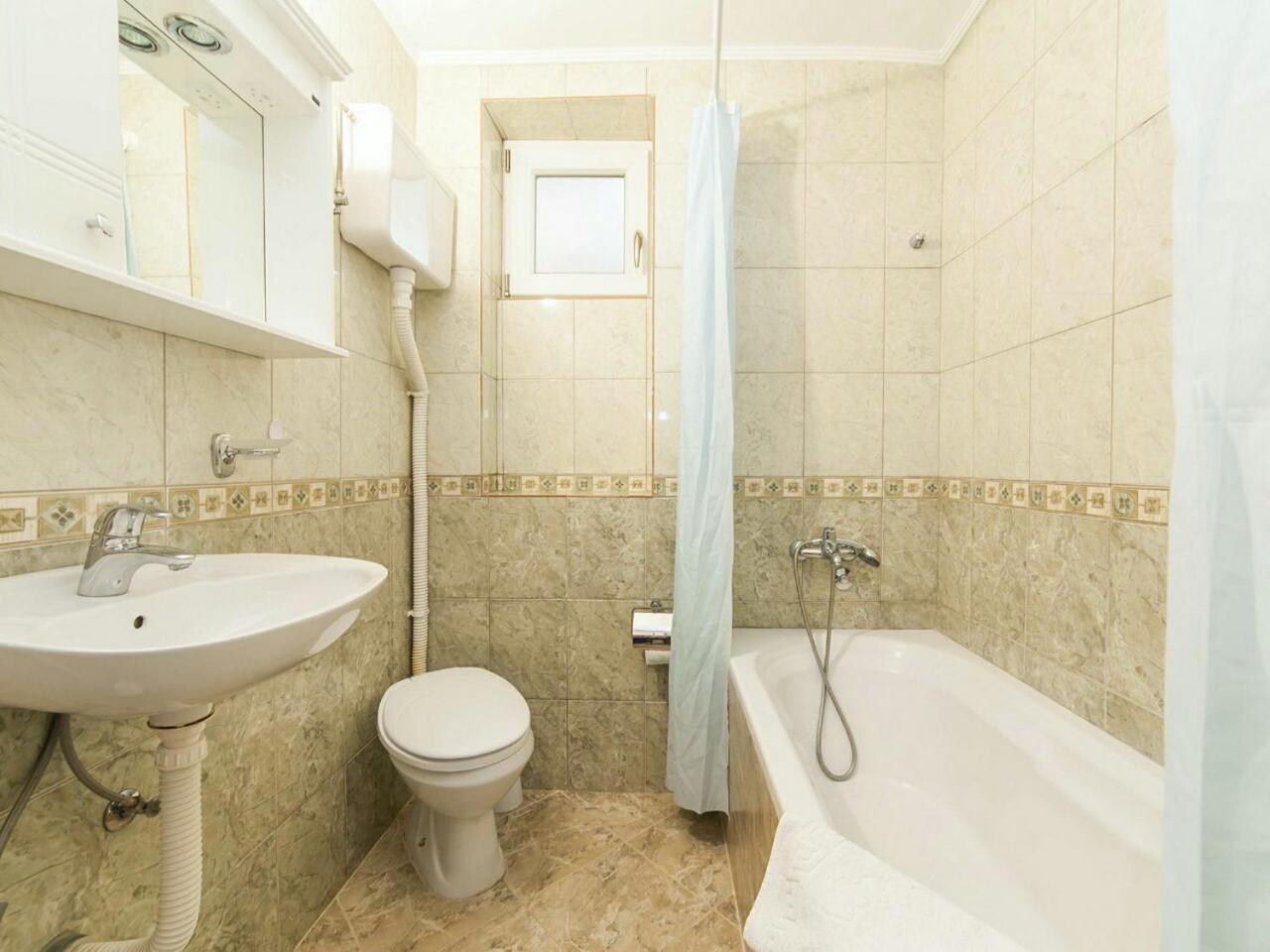 Hana Accommodation Свети Стефан Стая снимка